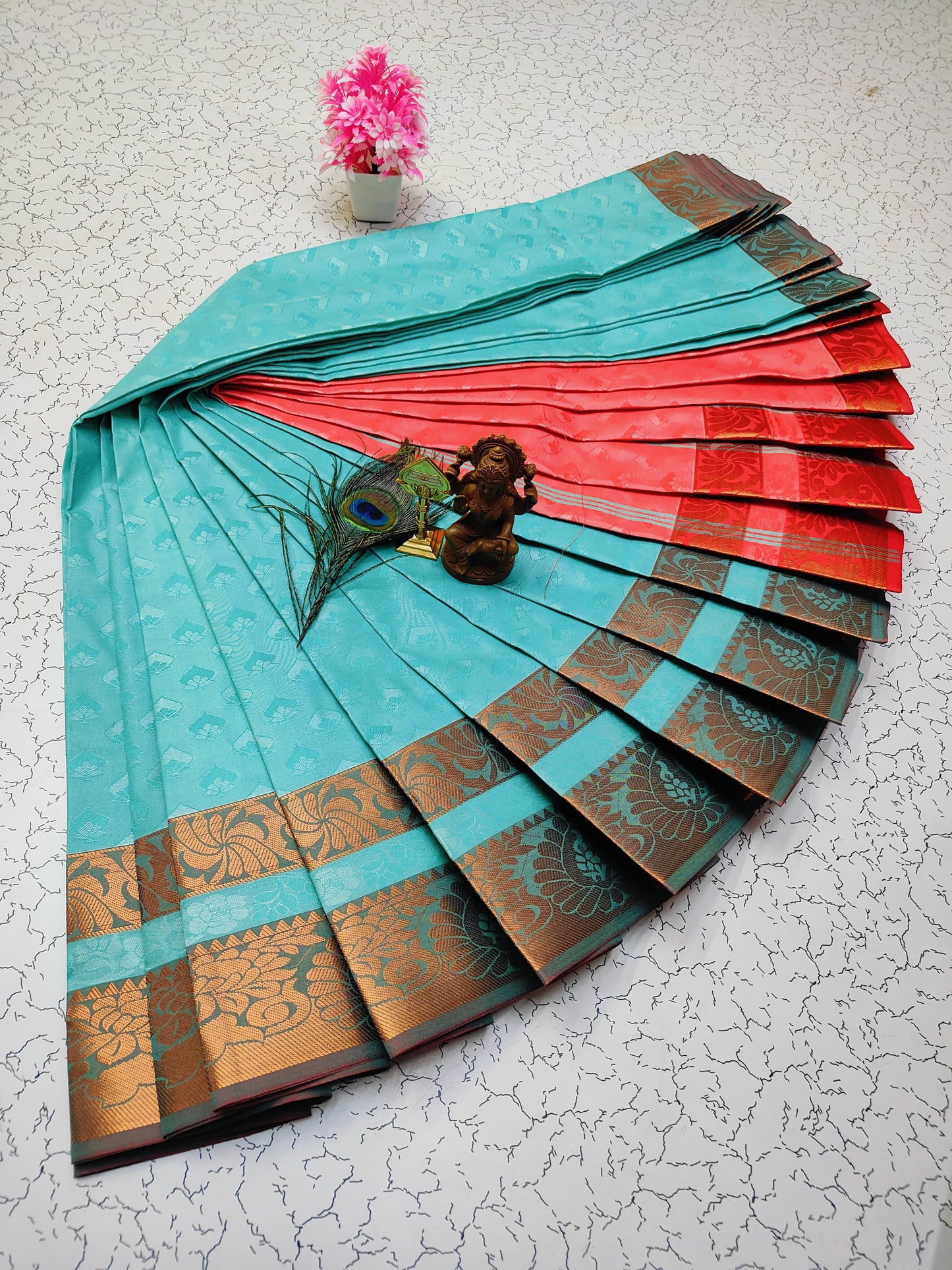 Poonthamil Silk Sarees β¨ | Elegant 3D Embossed Karizma Silk Saree