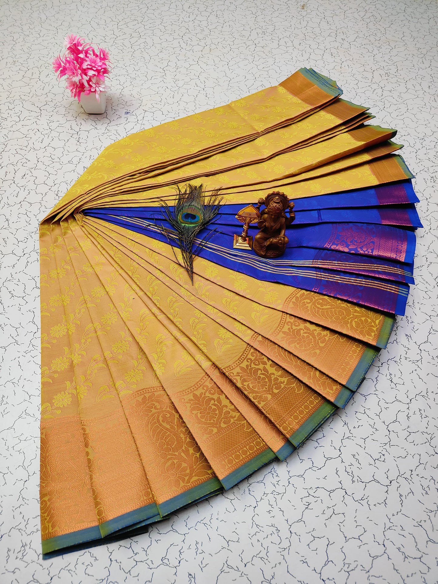 Poonthamil Silk Sarees β¨ | Elegant 3D Embossed Karizma Silk Saree