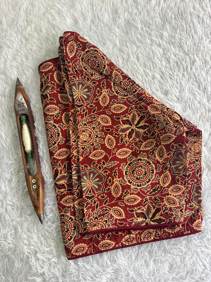 Pattern Boatneck Kum Round Neck in Princess Cut | Ready Made Blouse