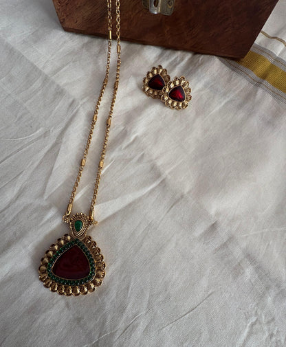 Single Pendant Neck Set – Dark Green