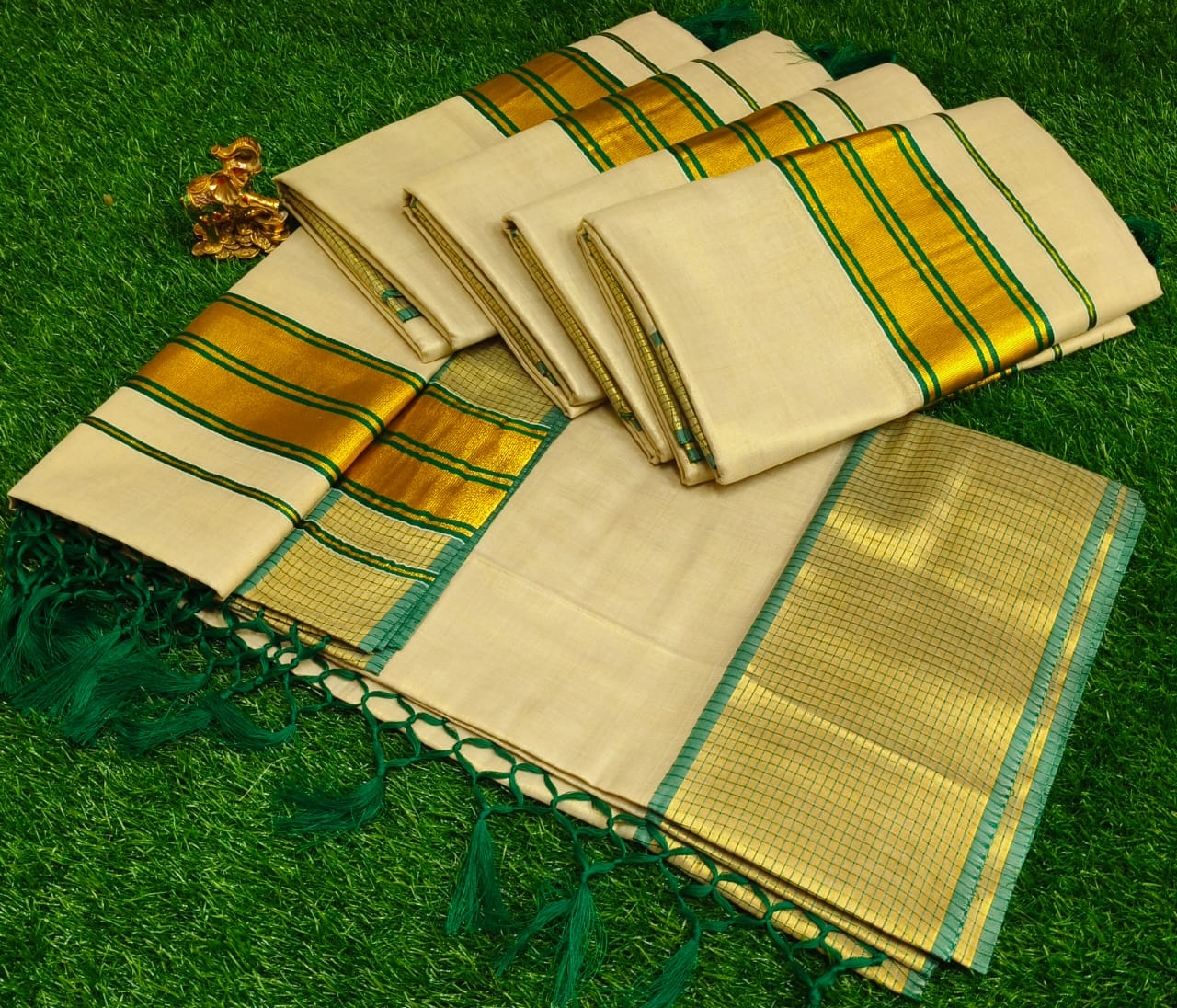 Gold Tissue Saree Blo – Timeless Elegance