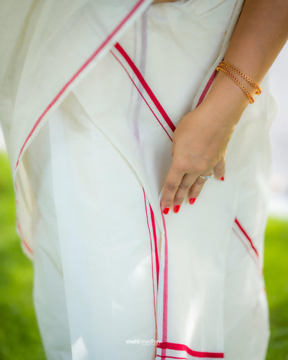 Puliyilakara Set Mundu with Readymade Blouse