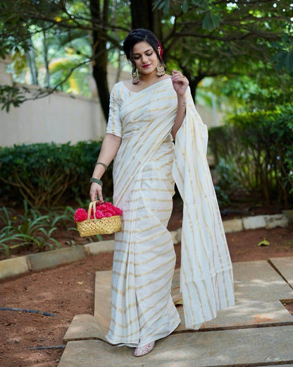 Cotton Golden Lines Saree with Tassels