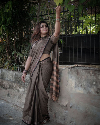 Pure Cotton Coin Small Border Saree