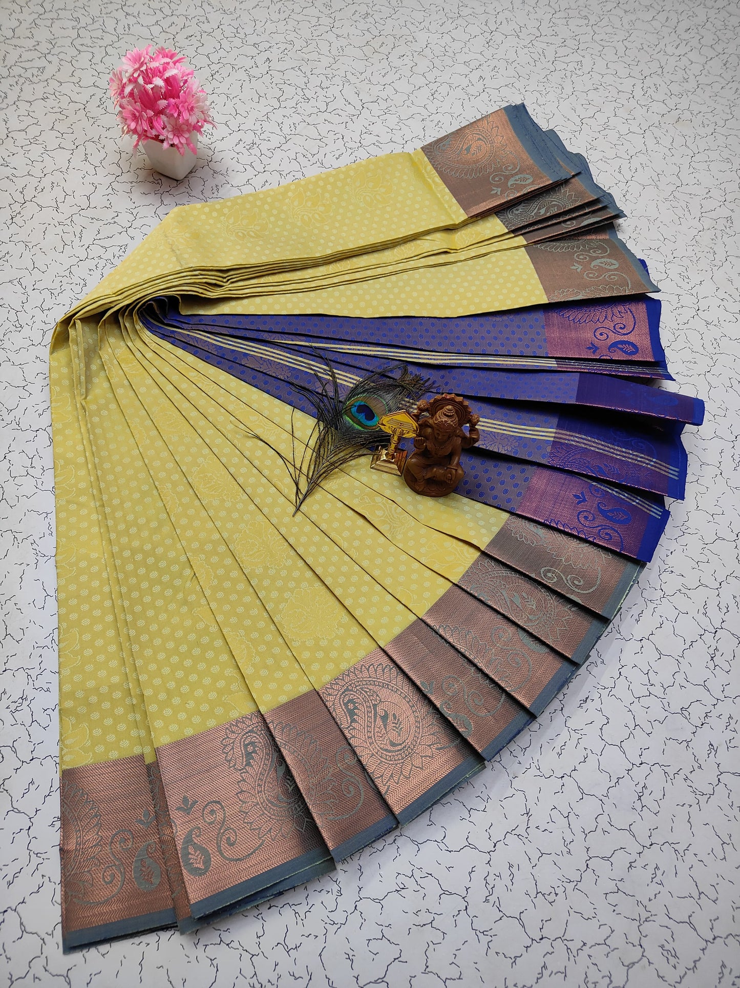Poonthamil Silk Sarees ✨ | Elegant 3D Embossed Karizma Silk Saree