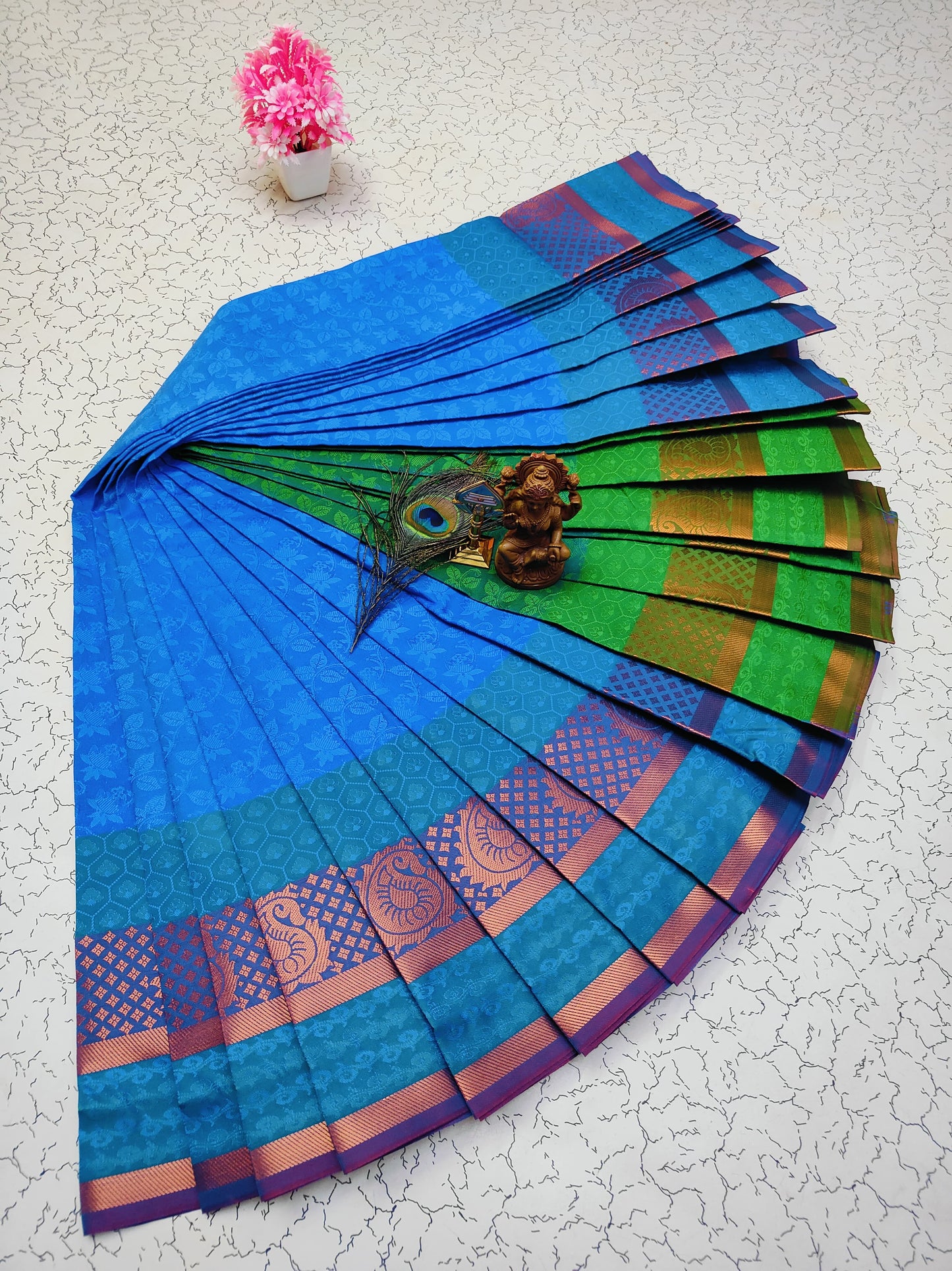 Poonthamil Silk Sarees ✨ | Elegant 3D Embossed Karizma Silk Saree